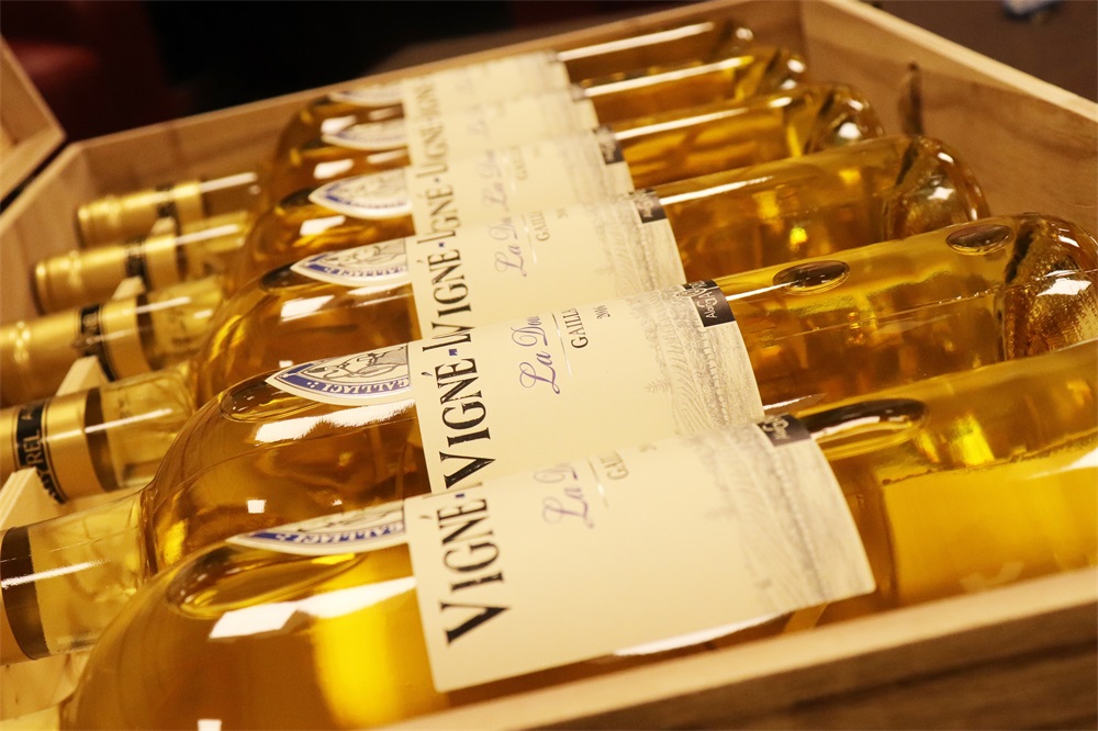 午夜小电影男人在线APP進口紅酒的利潤怎樣